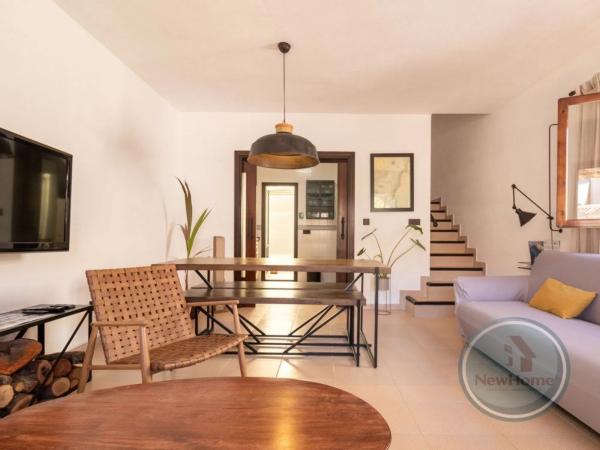 Chalet pareado en calle del Cadafal