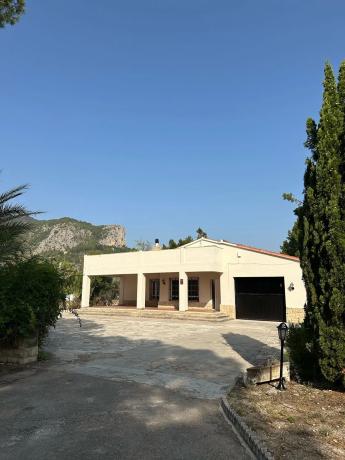 Casa independiente en camino de l'Ametler, 1