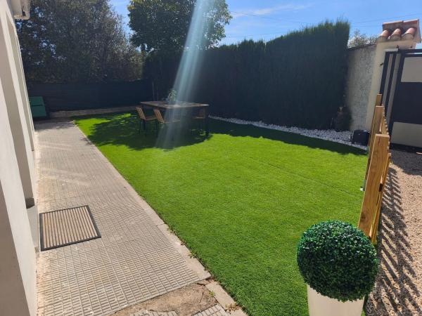 Casa independiente en La plana, estación norte, 202