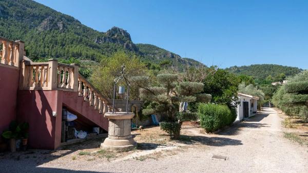 Masía en Dis 114, 6