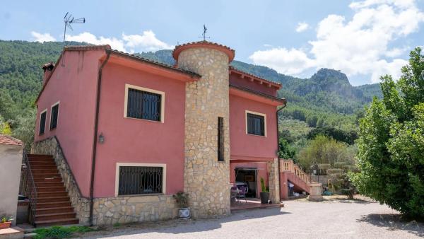 Masía en Dis 114, 6