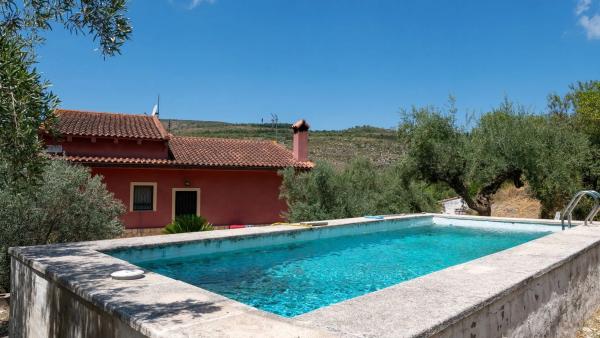 Masía en Dis 114, 6