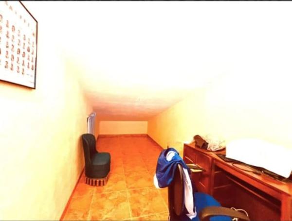 Chalet pareado en calle Font de Uit Piletes, 5