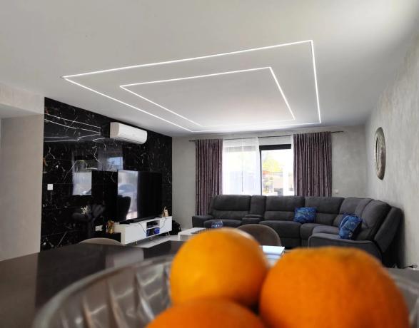 Casa independiente en calle de L'Esportista Alejandra Quereda