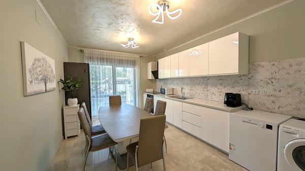 Casa independiente en calle de L'Esportista Alejandra Quereda