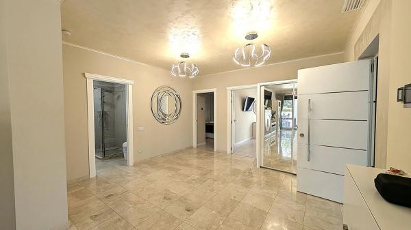 Casa independiente en calle de L'Esportista Alejandra Quereda