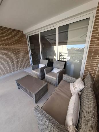 Chalet adosado en calle boga, 22