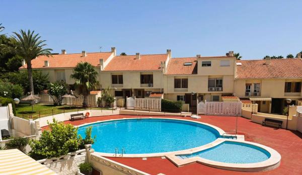 Chalet adosado en calle Trident, 8