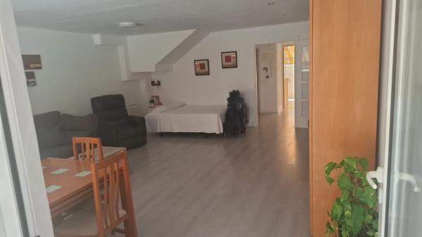 Chalet adosado en calle Trident, 8