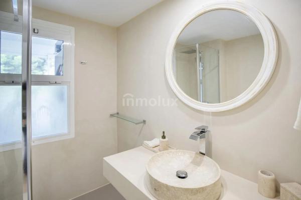 Chalet adosado en avenida Arquitecto Félix Candela