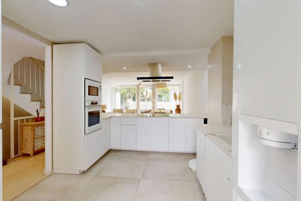 Chalet adosado en avenida Arquitecto Félix Candela