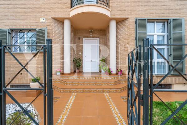 Chalet pareado en Cl Albatros, Del, 1