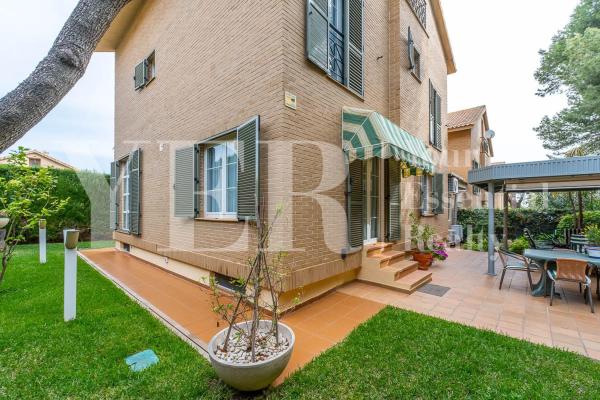 Chalet pareado en Cl Albatros, Del, 1