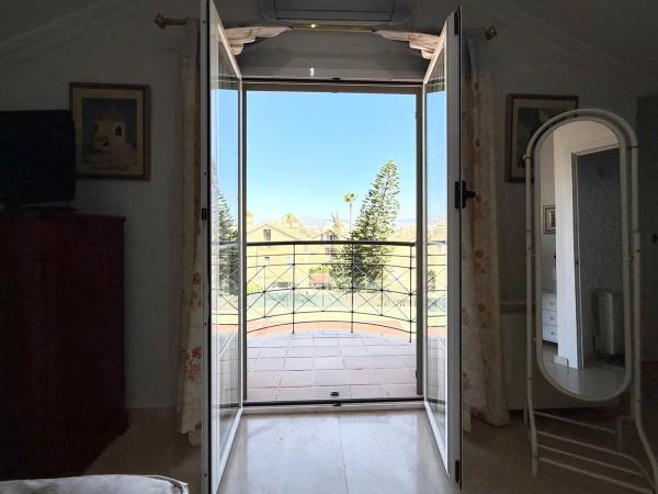 Casa independiente en Cl Albatros, Del