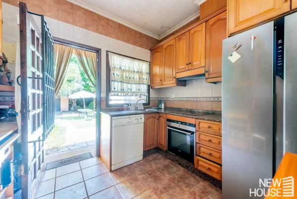 Casa independiente en calle Vial Flora de España