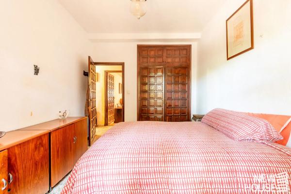 Casa independiente en calle Vial Flora de España