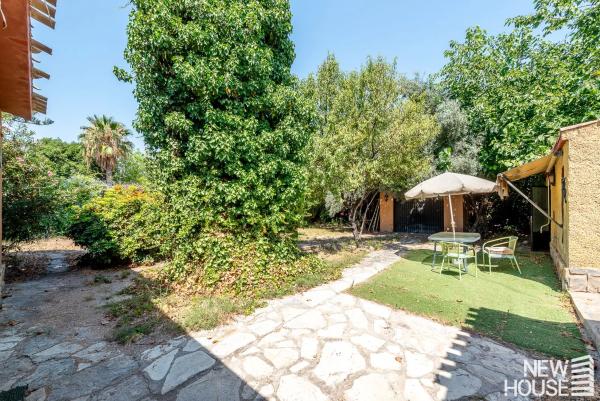 Casa independiente en calle Vial Flora de España