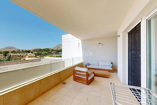 Casa independiente en calle Montíboli