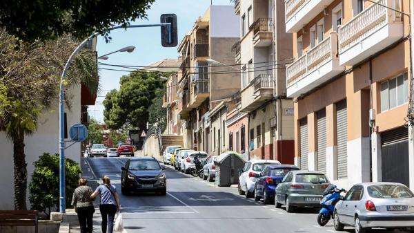 Chalet adosado en calle de Castelar, 13