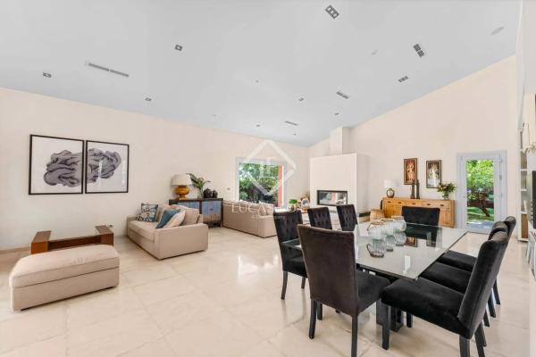 Casa independiente en calle Mostaza