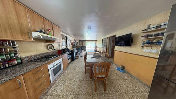 Casa independiente en calle Biar