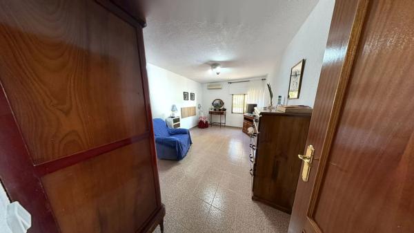 Casa independiente en calle Biar