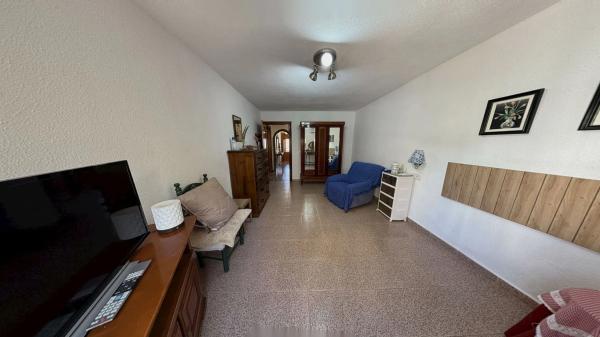 Casa independiente en calle Biar