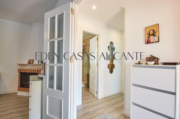 Casa independiente en calle Gaviotas