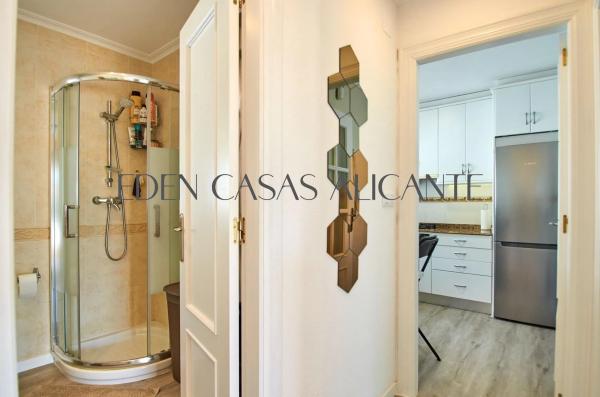 Casa independiente en calle Gaviotas