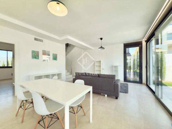 Casa independiente en calle de Santamaria