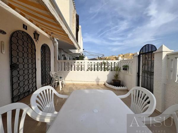 Casa independiente en calle de València, 2 -10