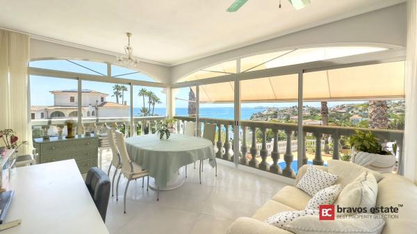 Casa independiente en calle Islandia