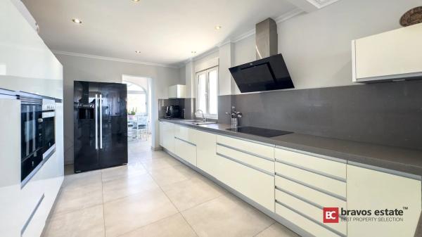 Casa independiente en calle Islandia