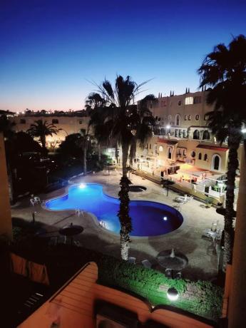 Chalet pareado en calle de Gaianes, 1