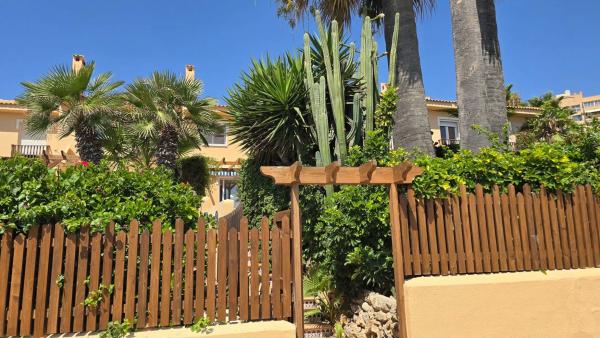 Chalet pareado en calle dels Morros Alts, 10