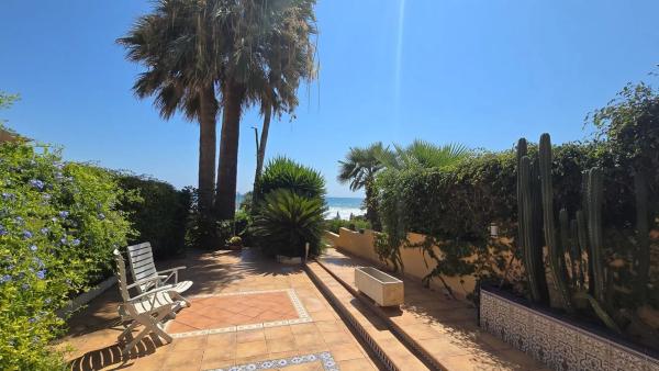 Chalet pareado en calle dels Morros Alts, 10