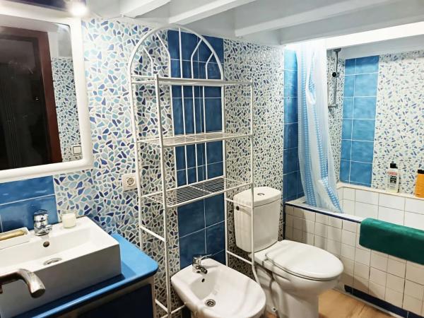 Casa de pueblo en calle Santa Anna, 1