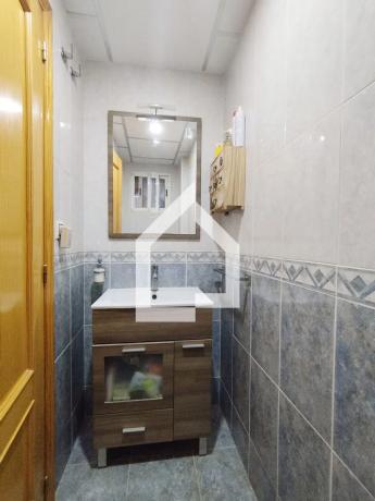 Chalet adosado en calle Elda