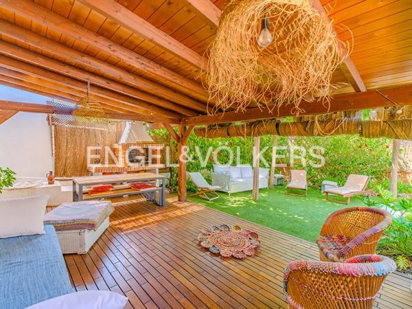 Chalet adosado en calle Pintor el Greco, 8