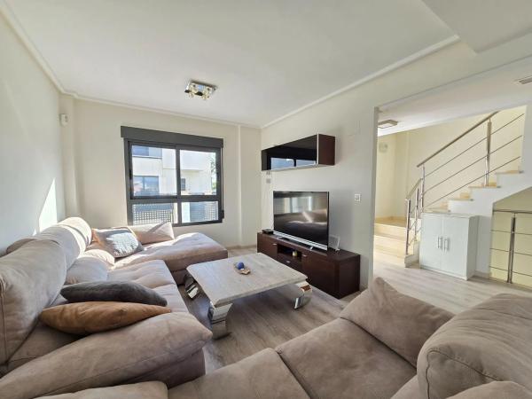 Casa independiente en calle la Font del Pouet