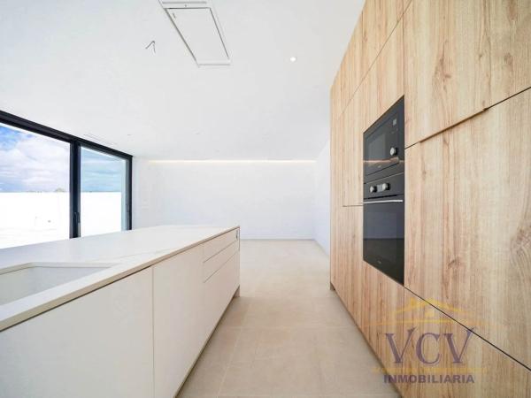 Casa independiente en calle la Font Roja