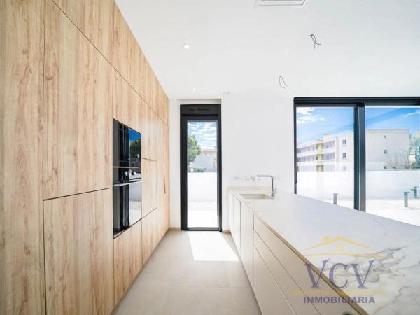 Casa independiente en calle la Font Roja