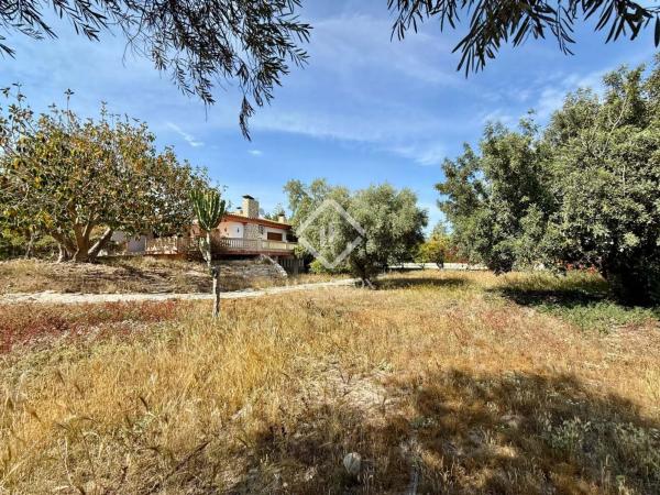 Casa independiente en calle Font del Salmitre