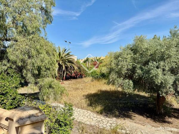 Casa independiente en calle Font del Salmitre