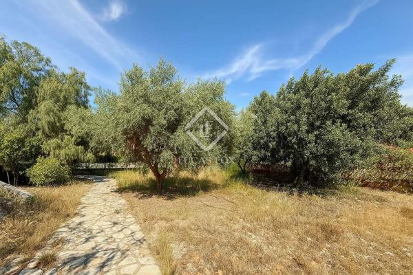 Casa independiente en calle Font del Salmitre