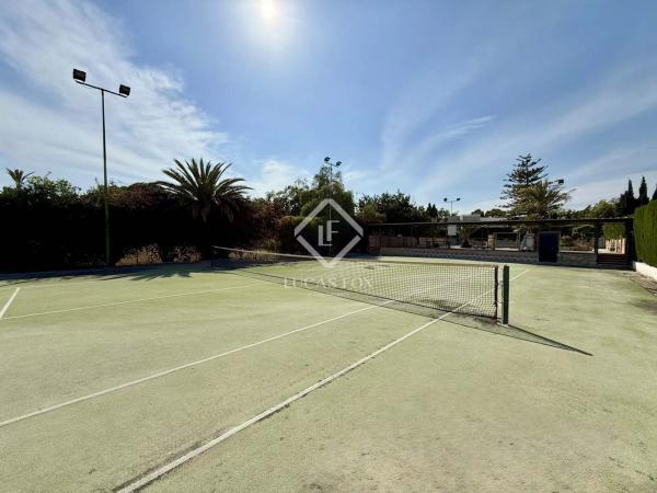 Casa independiente en calle Font del Salmitre