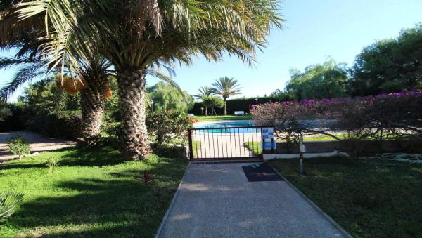 Chalet pareado en camino Laderas de la font