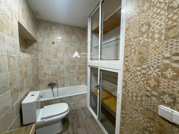 Chalet adosado en calle Pintor Sorolla