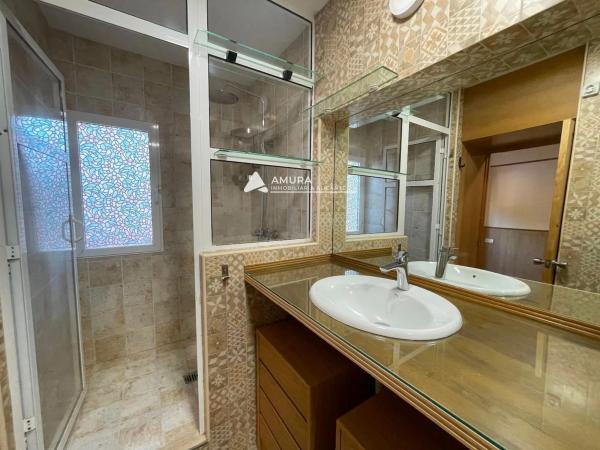 Chalet adosado en calle Pintor Sorolla