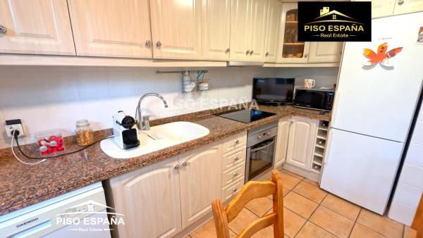 Chalet adosado en Av Creuetes